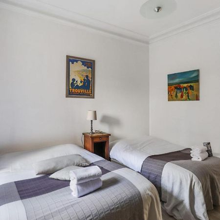 Appartement Des Embruns - Welkeys Trouville-sur-Mer Exterior foto
